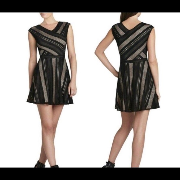 NWT BCBG MaxAzria Black and Nude Dress Sz.M - Picture 2 of 7